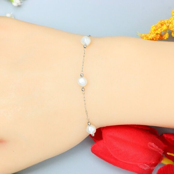 "Elegant & Trendy Bracelet, A Perfect Gift for Women, Thoughtful, EVCH1158 - Picture 8 of 9